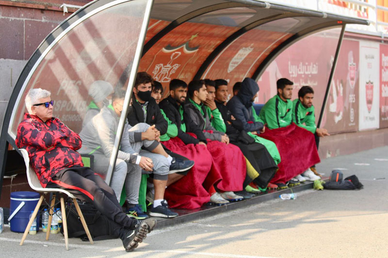 گزارش تصویری دیدار امید پرسپولیس - امید وحدت ایرانیان - 18 آذر 1400